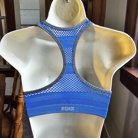 Blue sports bra by Pink - Picture 3 of 3